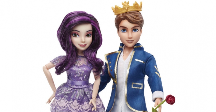 2015-Hasbro-Disney-Descendants-Mal-Ben-Doll-Maleficent-Daughter-695x362