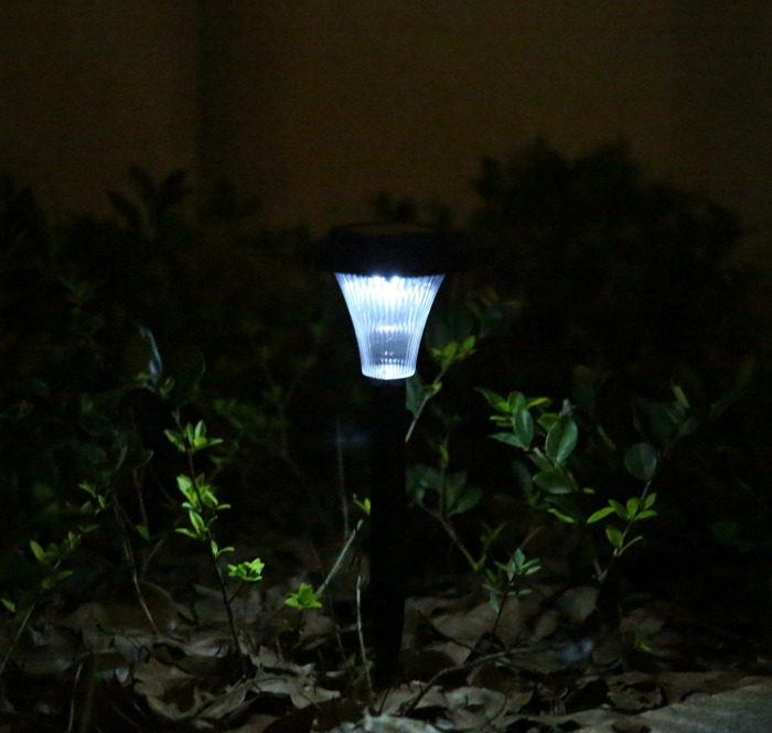 Ohuhu Solar Path Lights (1)