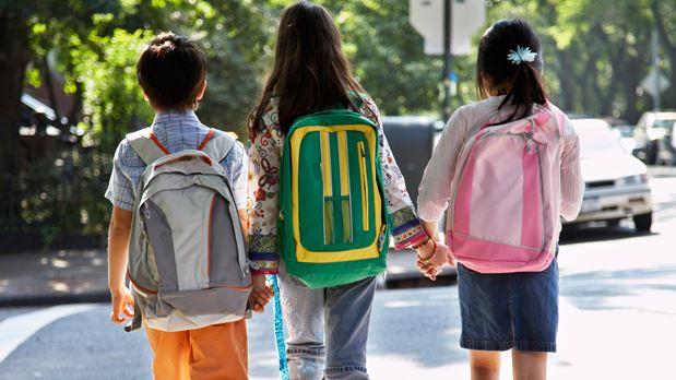 Safety Tips Every Parent Should Teach Their Kids If They Walk To And From School
