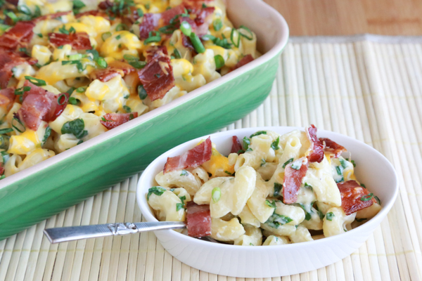 Bacon and Spinach Mac and Cheese from Simply Being Mommy