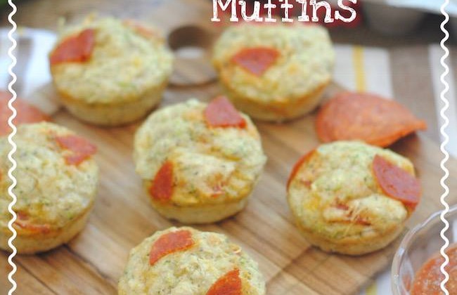 Pizza Zuchinni Muffins from Just Plum Crazy #12Daysof School Lunches