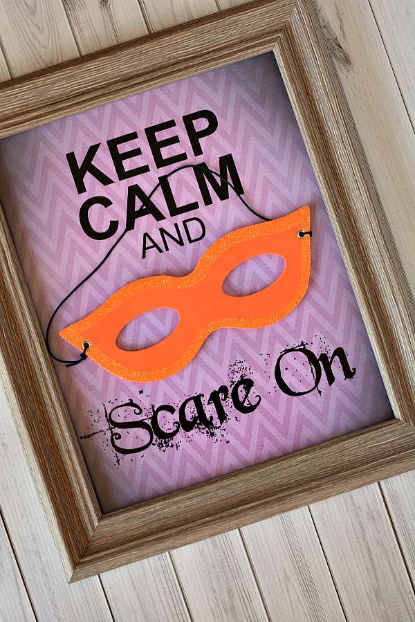 Keep Calm Halloween Poster Craft by Growing Up Gabel
