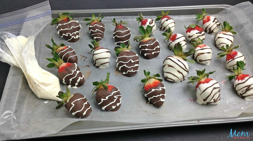 Chocolate Dipped Strawberries process