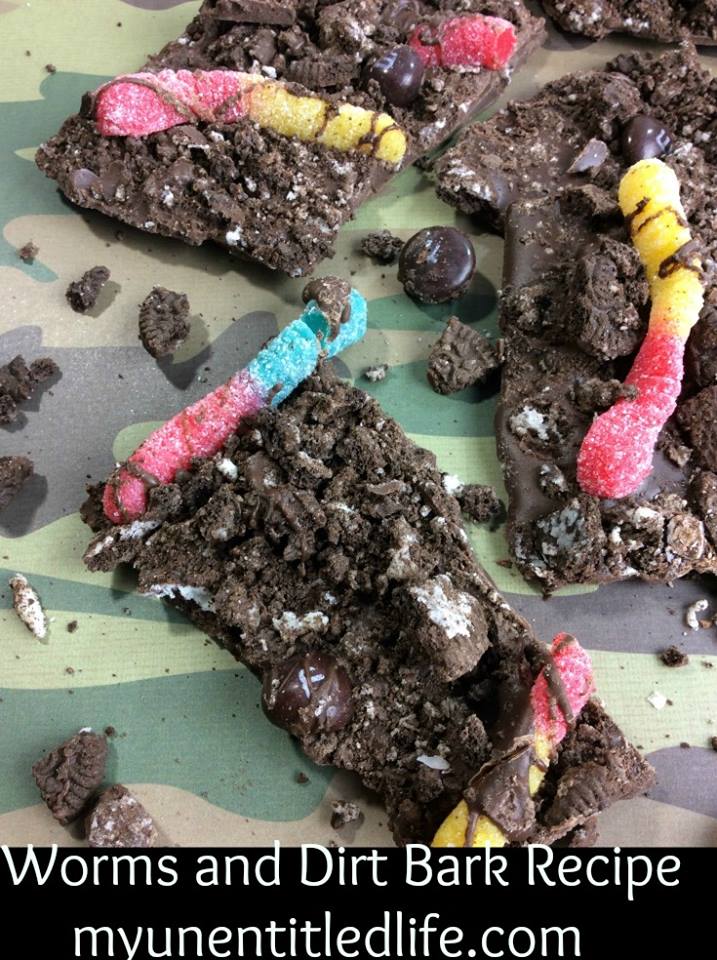 Make this Fun Worms and Dirt Bark!