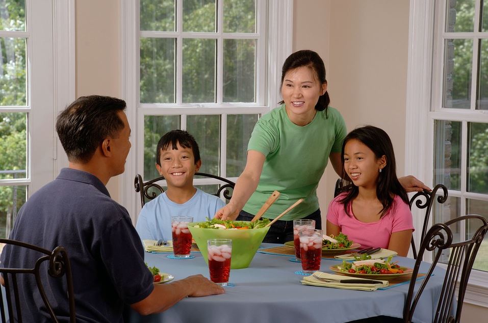 4 Nutritious Family Foods for Youngsters and Parents Alike
