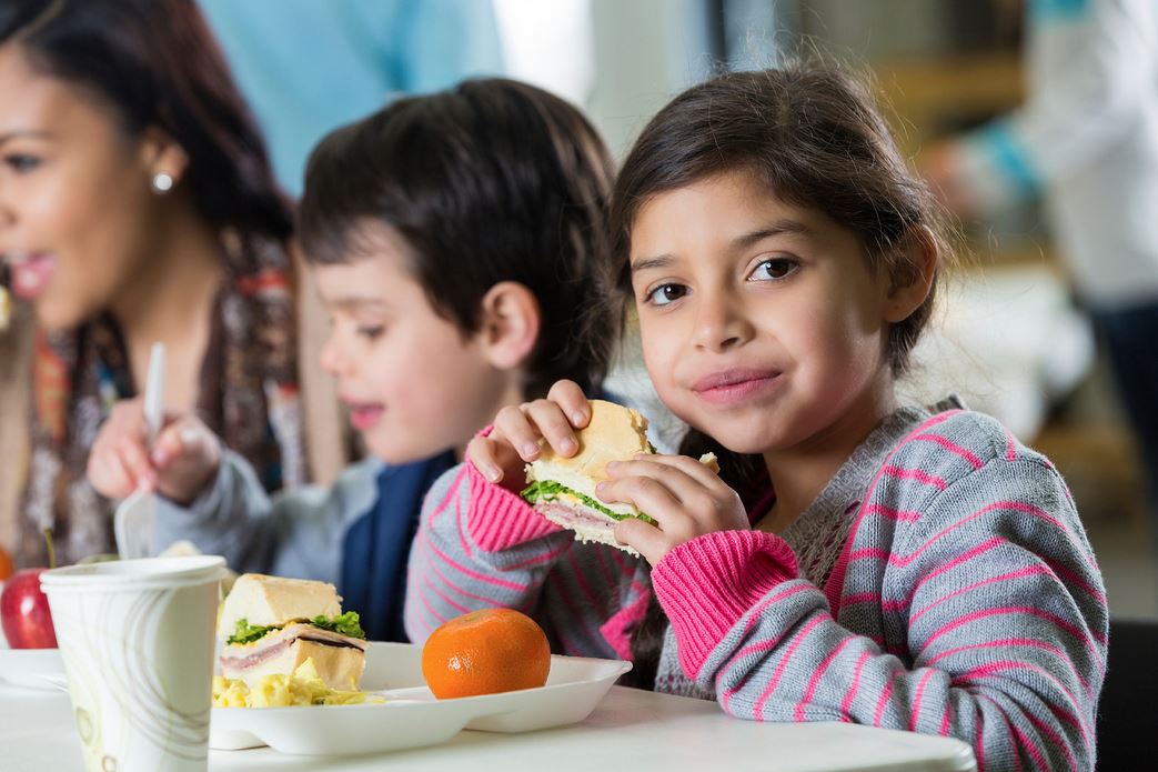 5 Ways to Pack a Healthier Lunch for Your Kids 