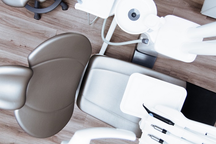 Dear Dentist: 4 Tips for Choosing a New Family Dentist after a Move