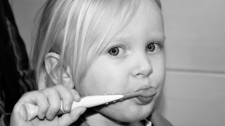 How to Get Children to Brush Their Teeth Even if They Don’t Want To