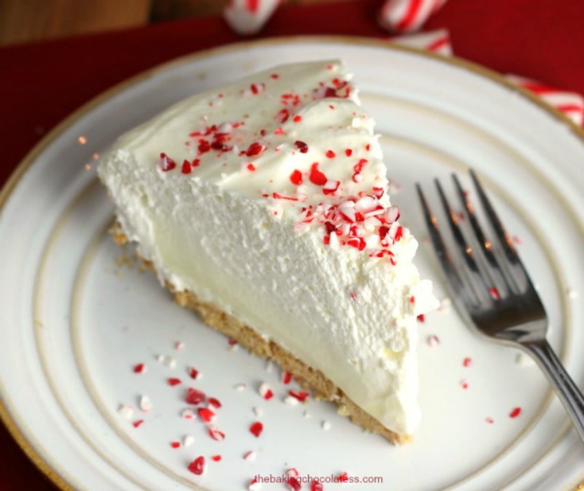 Holiday White Chocolate Peppermint Cheesecake Mousse Pie