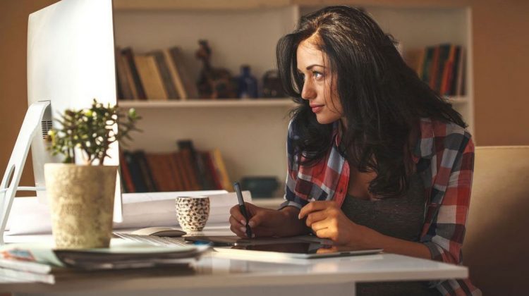 5 Family-Friendly Master's Degrees to Pursue Online