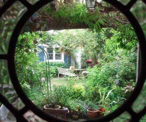 Add Some Interest to Your Life by Becoming a Professional House Sitter