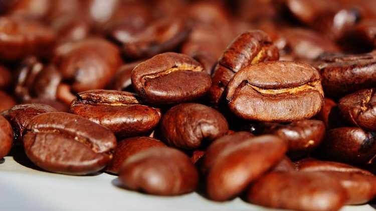 4 Advantages to Making Your Own Coffee at Home