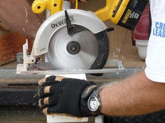 circular saw