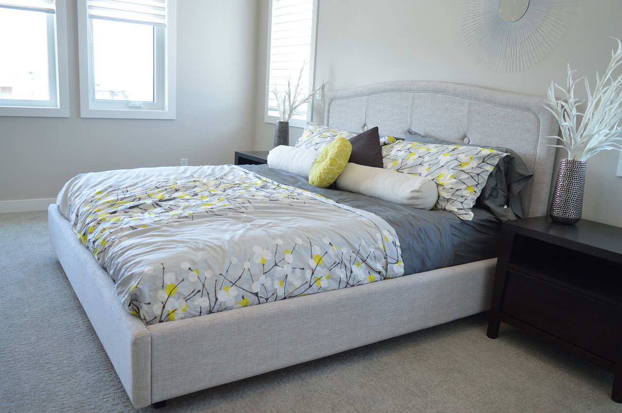 4 Benefits of Using A Double Sided Mattress For Couples