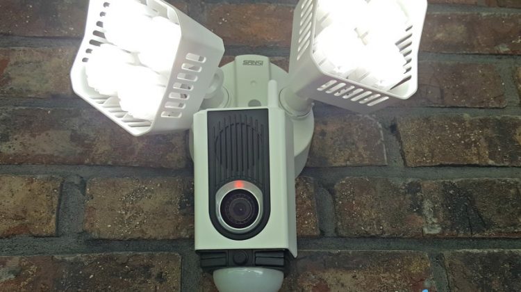 SANSI Lights Help Provide Security for Mom