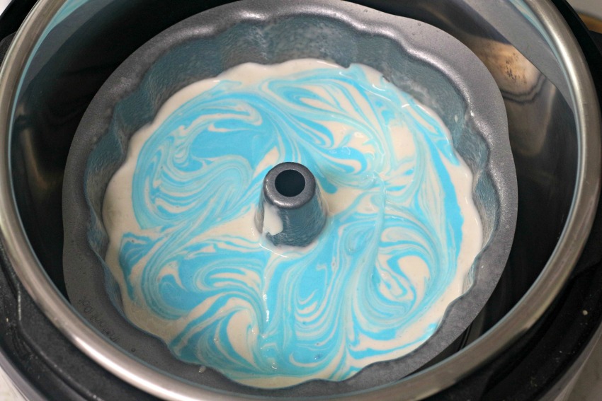 Instant Pot Frozen Bundt Cake process