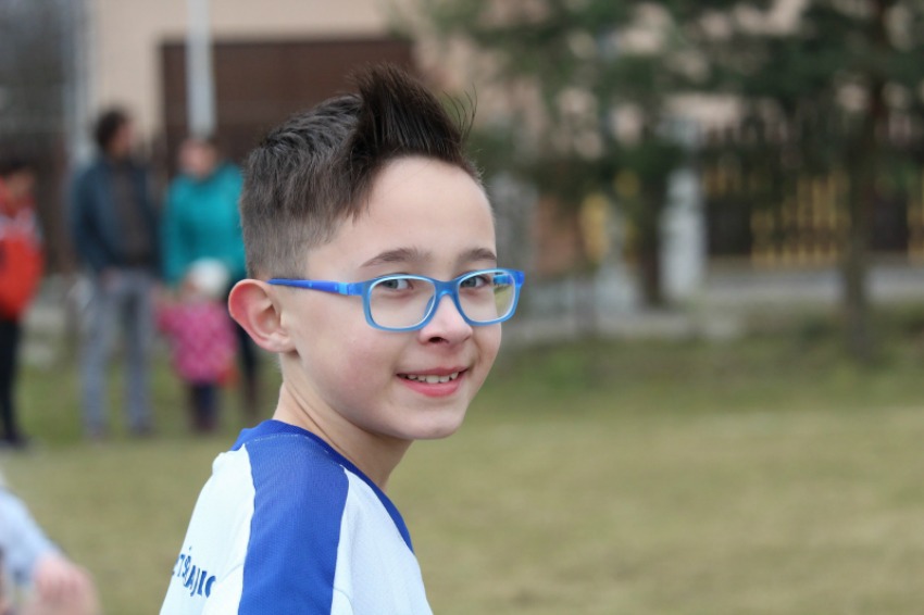 Kids’ Glasses: 5+ Tips For Buying Your Child’s Eyewear
