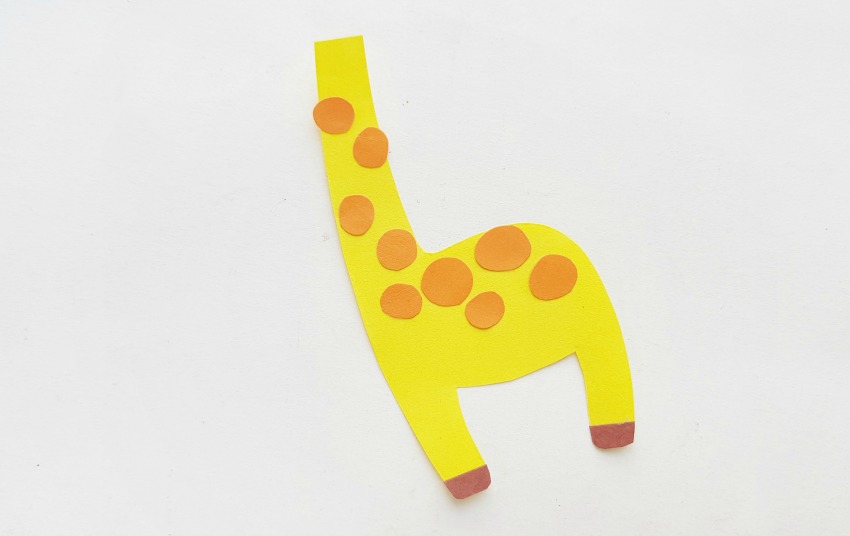 Giraffe Paper Craft process