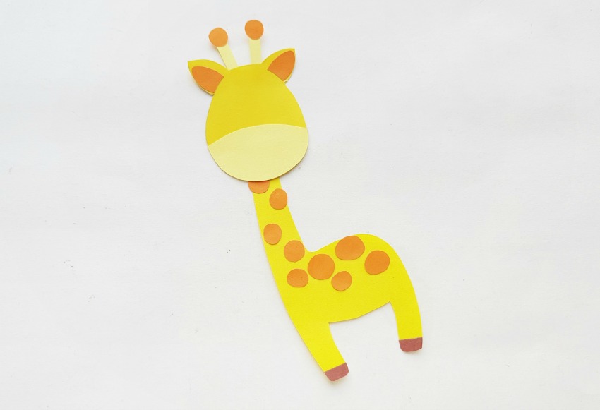 Giraffe Paper Craft process