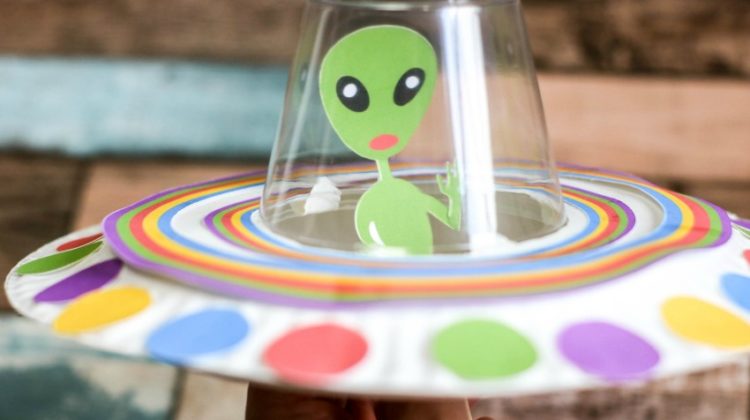 Fun UFO Paper Plate Craft for Kids