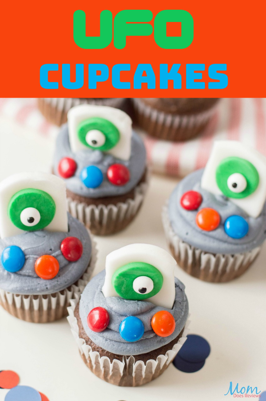 Fun UFO Cupcake Recipe the Kids will Love! #cupcakes #funfood #recipe