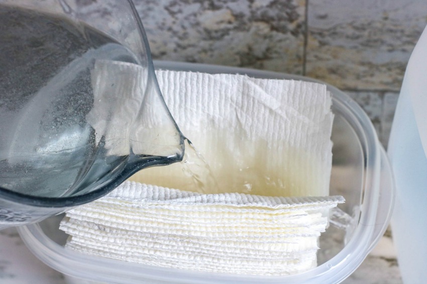 Homemade Handi Wipes process