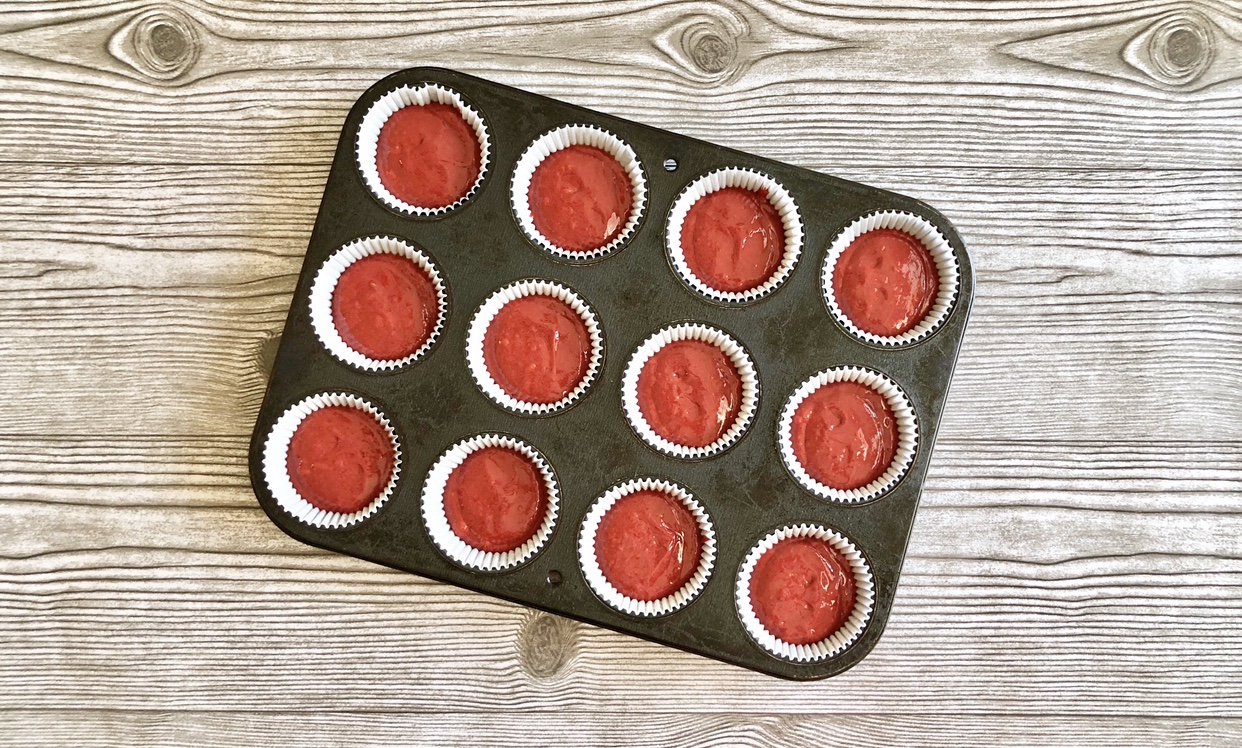 Red Velvet Cupcakes with Homemade Whipped Cream Cheese Frosting