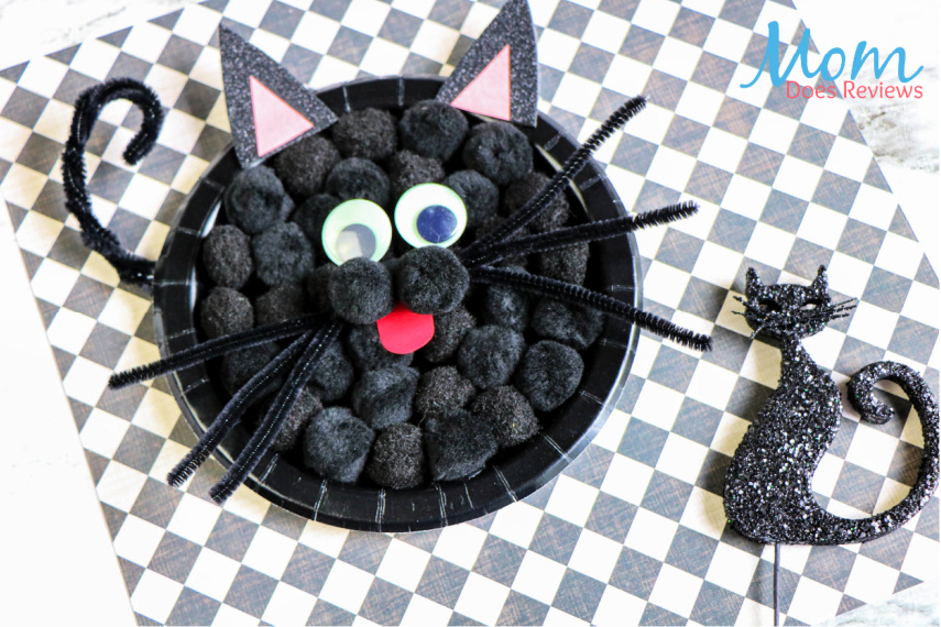 Make This Black Cat Pom Pom Plate Craft Mom Does Reviews