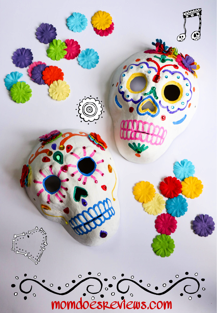 How to Decorate a Sugar Skull #dayofthedead #craft #DIY