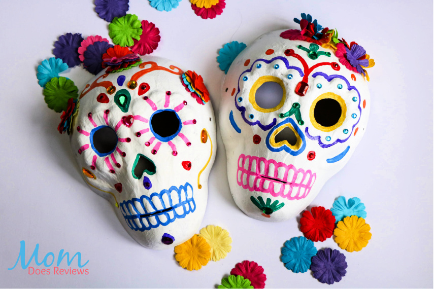 How to Decorate a Sugar Skull