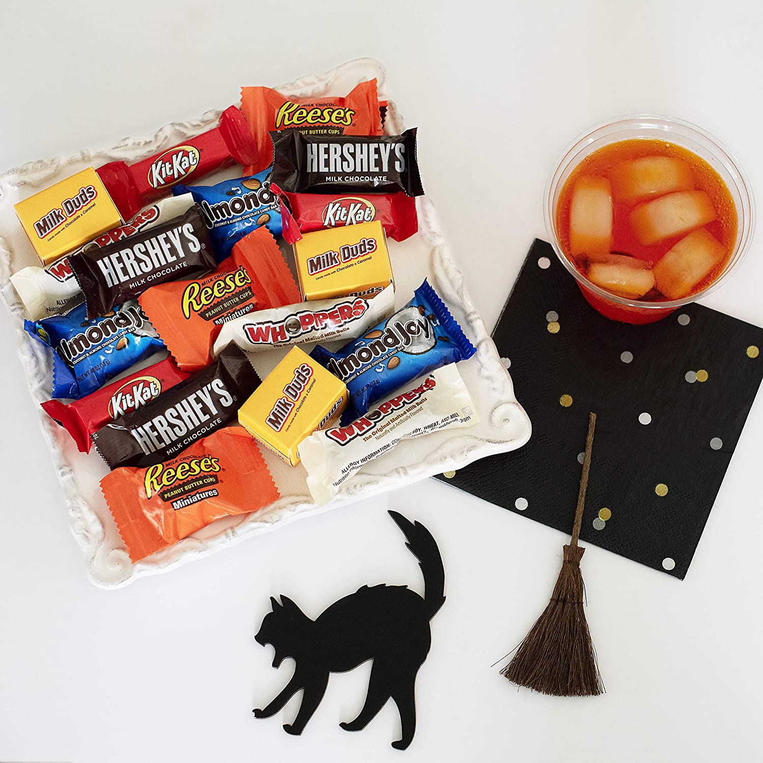 October MEOWloween Giveaway Hop