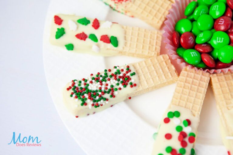 White Chocolate Dipped Christmas Sugar Wafers Mom Does Reviews