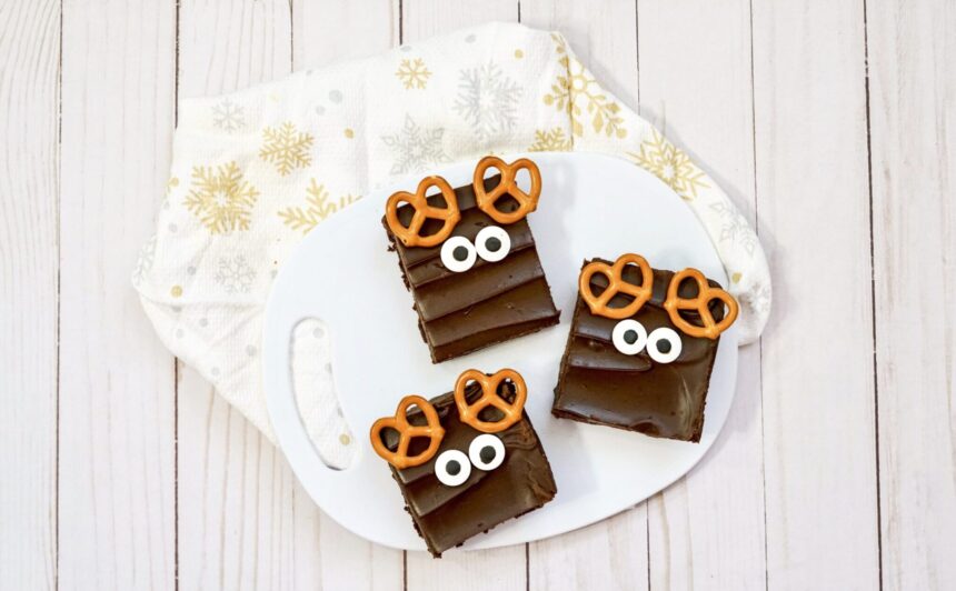 Cute and Easy Rudolf Brownies