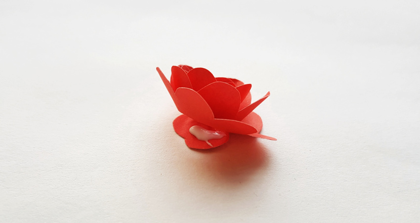 Paper Rose Craft process