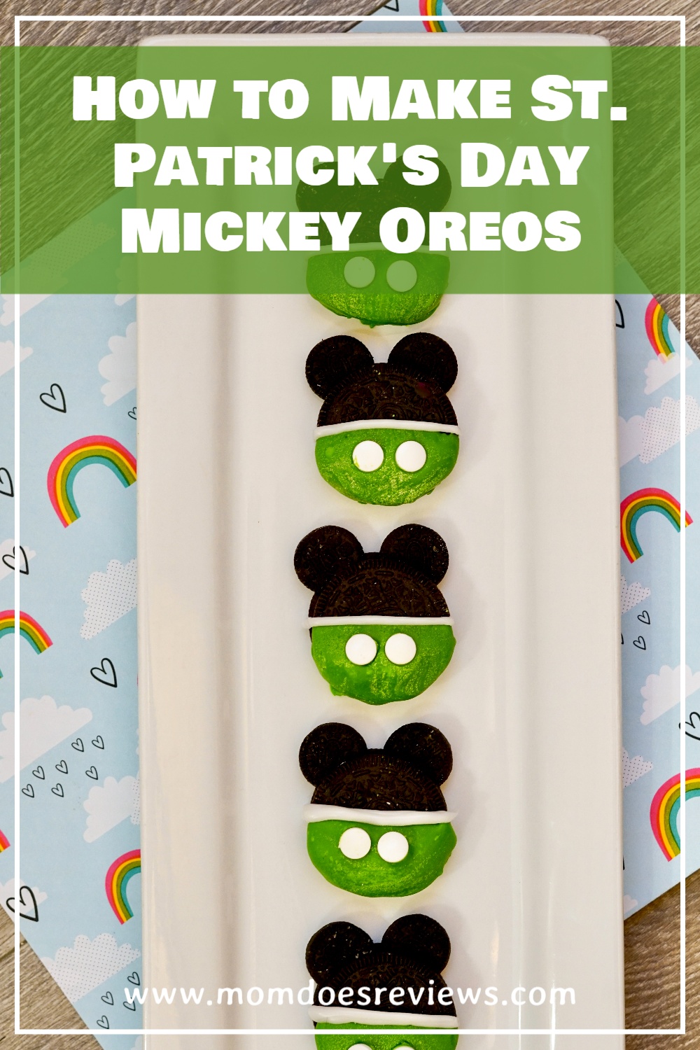 St. Patrick’s Day Mickey OREOS #cookies #funfood #mickeymouse