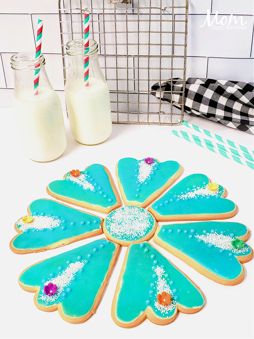 Beautiful Spring Flower Platter Cookies 