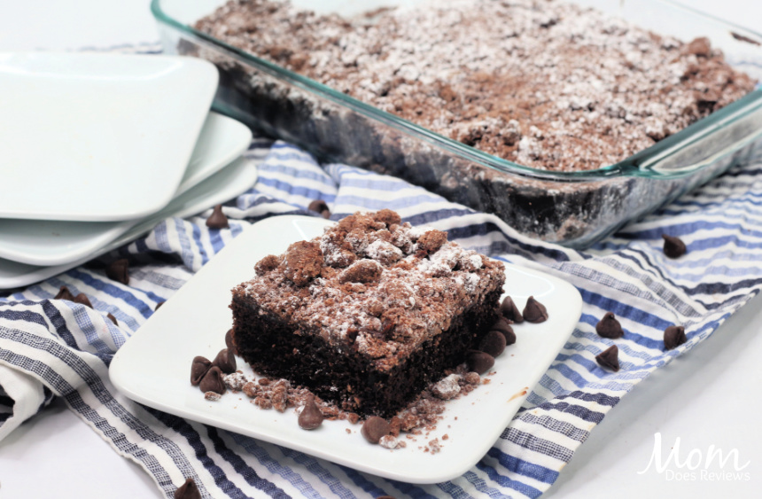 Double Chocolate Crumble Cake #recipe #chocolatecake #chocolatelovers