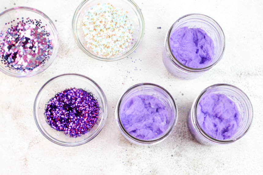 DIY Kids Glittery Ombre Galaxy Jars