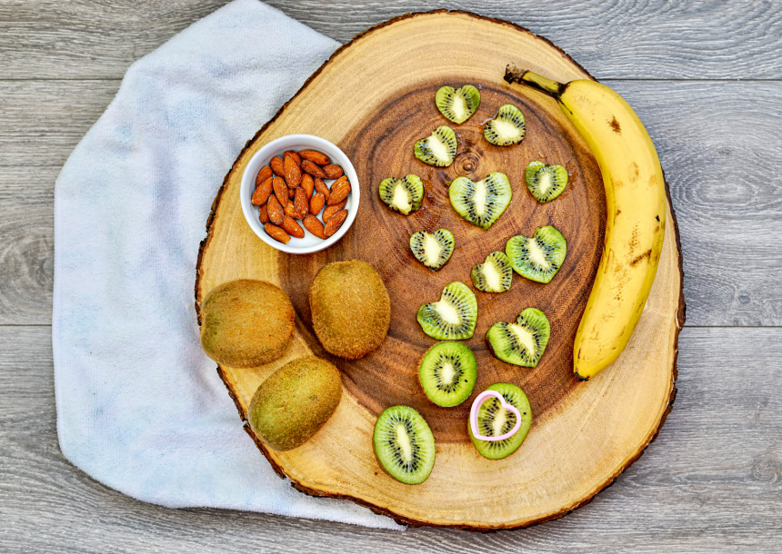 Kiwi Açaí Berry Smoothie Bowl