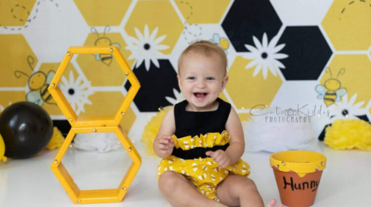 5 Amazingly Creative Photoshoot Themes You Can Create with a Microfiber Printed Backdrop