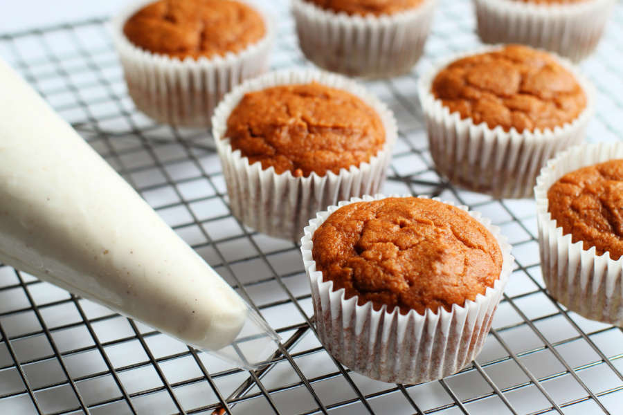 Pumpkin Spice Cupcakes with Cream Cheese Frosting (Gluten Free)