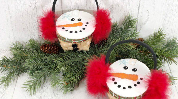 Adorable Mini Basket Snowman Craft for Kids