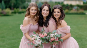How to Choose the Bridesmaid Dress That Fits Your Wedding Best