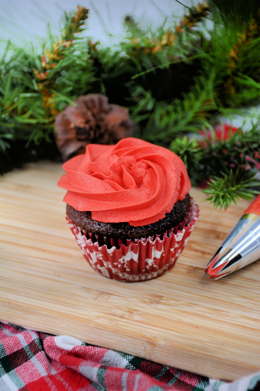 Minnie Mouse Christmas Cupcakes!