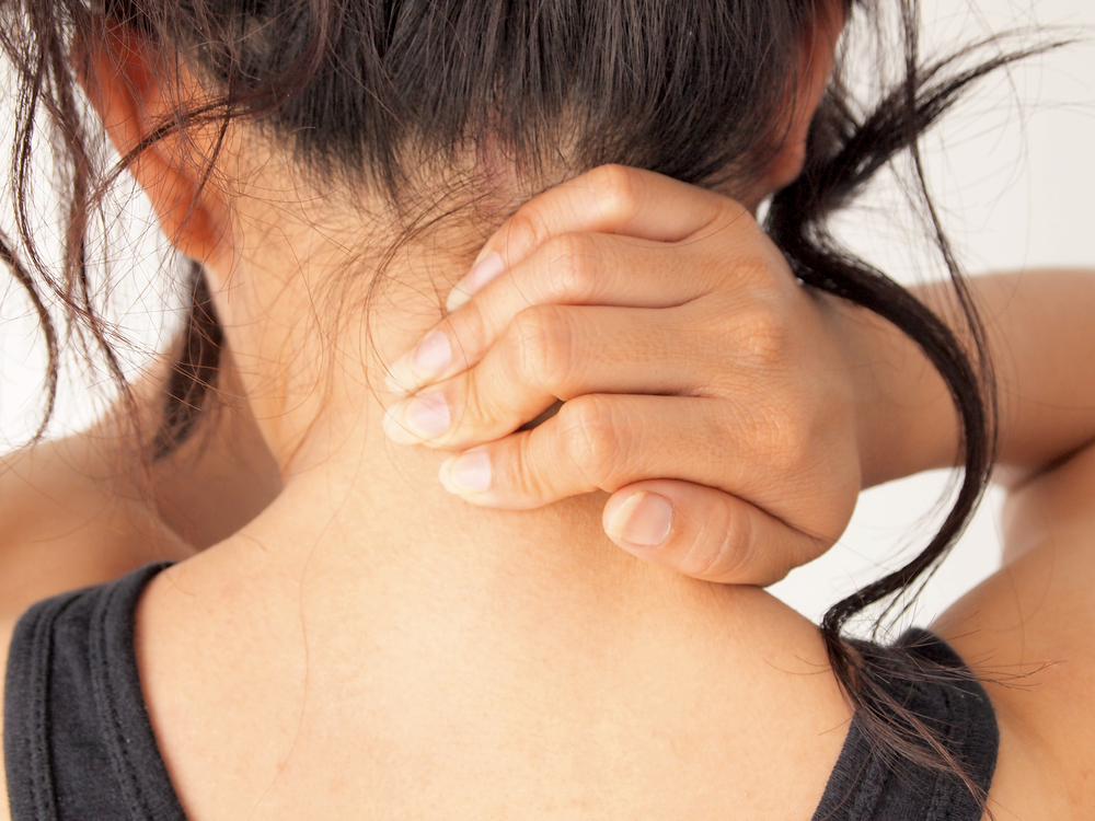 Relieving Neck, Shoulder, and Back Pain for New Moms