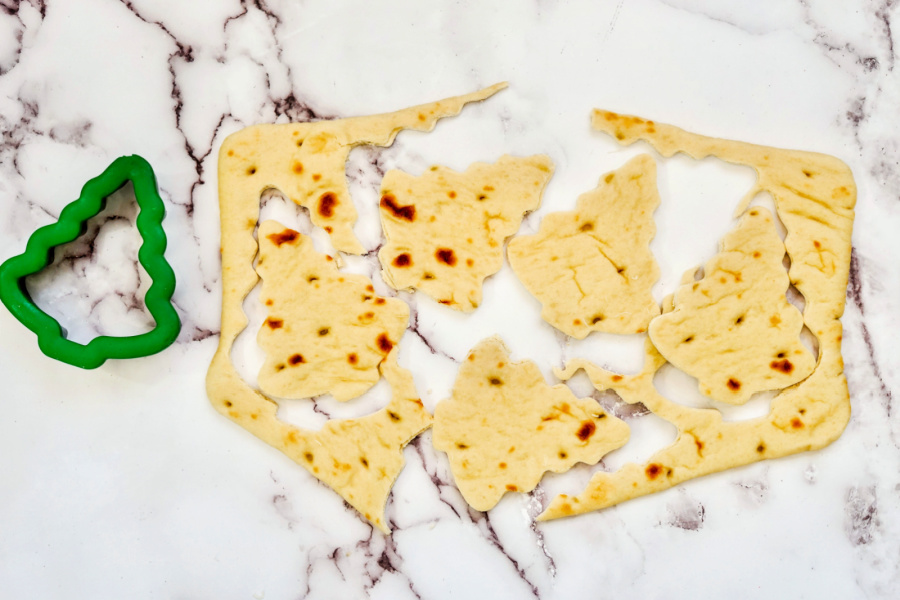 Easy Christmas Tree Mini Pizza’s