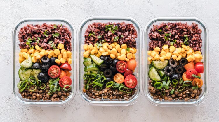 Eating on a Schedule: Meal Prep Tips for Busybodies