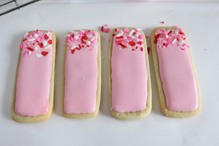 LOVE Sugar Cookie Tutorial (with Royal Icing)