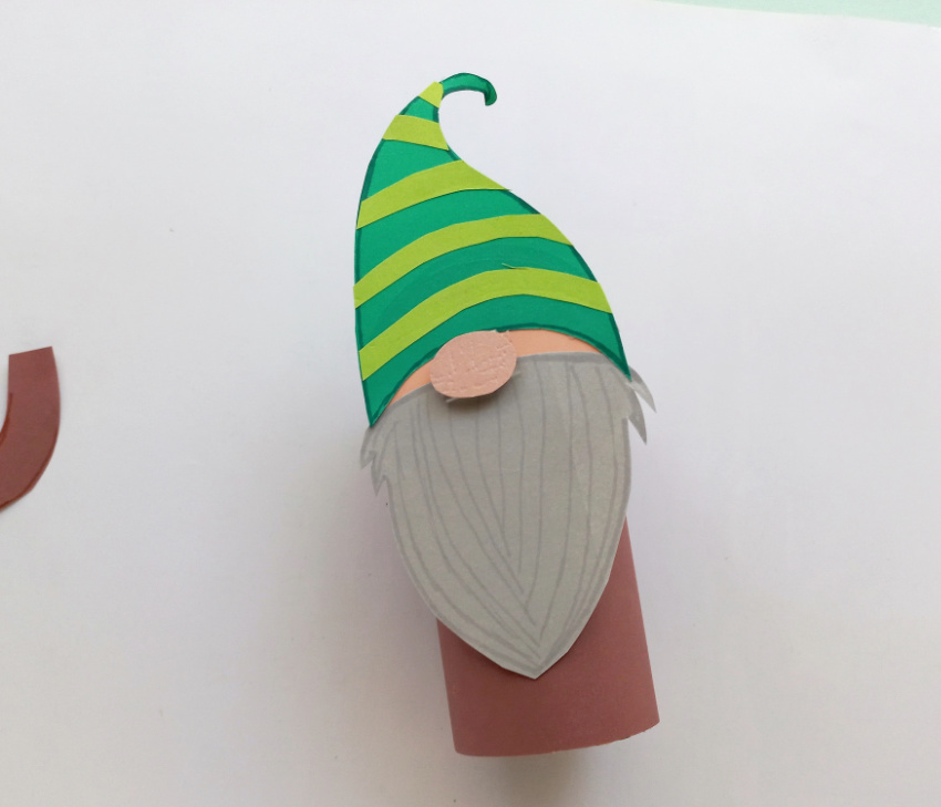 Toilet Paper Roll Gnome Craft process