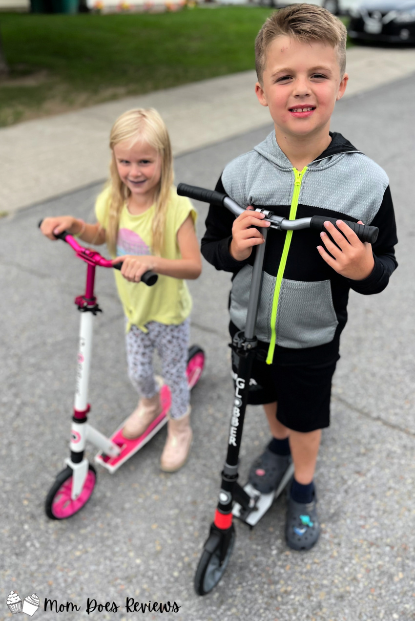 kids on Globber scooter